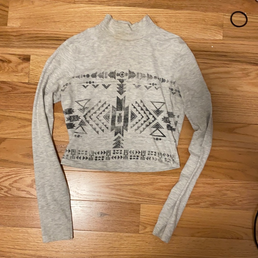 3 for $12 / 5 for $15 Ardene Crop
